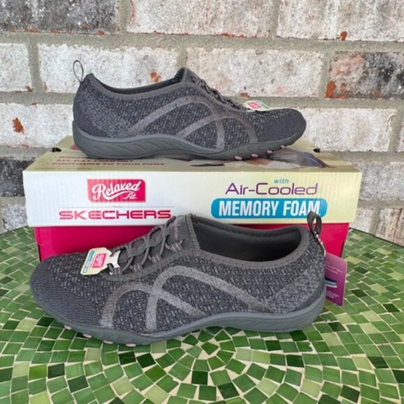 SKECHERS RELAXED FIT BREATHE EASY FORTUNEKNIT - Picture 4 of 13